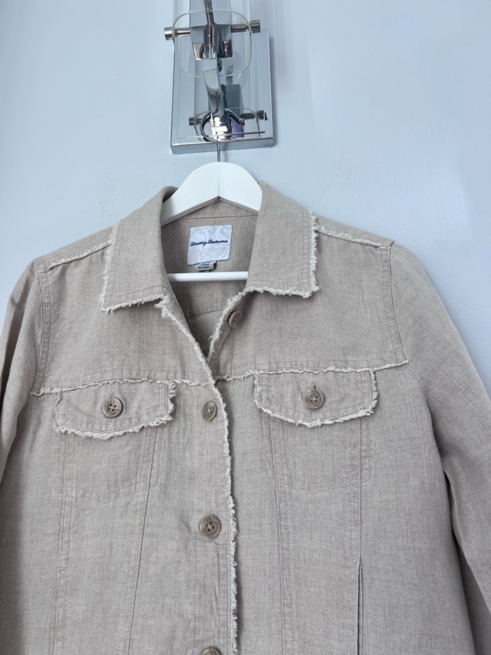 Tommy Bahama Three Palms Women's Light Beige Jean Jacket - Picture 4 of 11